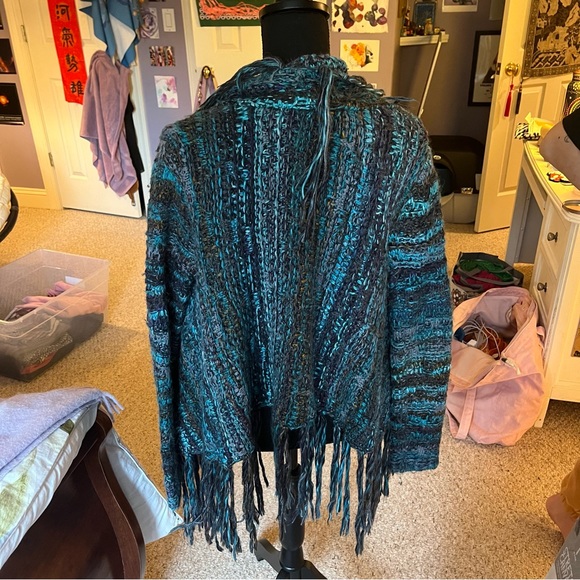 Free People Sweater - Picture 7 of 9